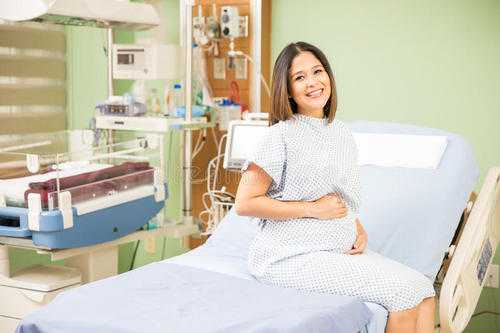 台湾助孕中介网_泰国试管婴儿：子宫内膜厚度会直接影响成功率？